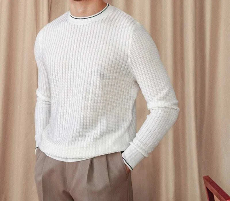 Men’s winter wool sweater in white, ribbed knit design, cozy and stylish.