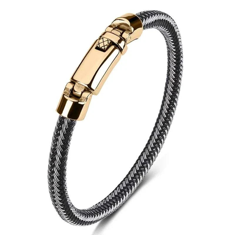 Classic minimalist bracelet made with stainless steel and PU materials, elegant and stylish design.