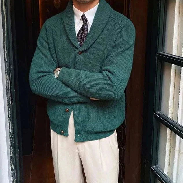 Oxford premium cardigan in dark green, showcasing a casual and elegant style for men, suitable for chilly autumn nights.