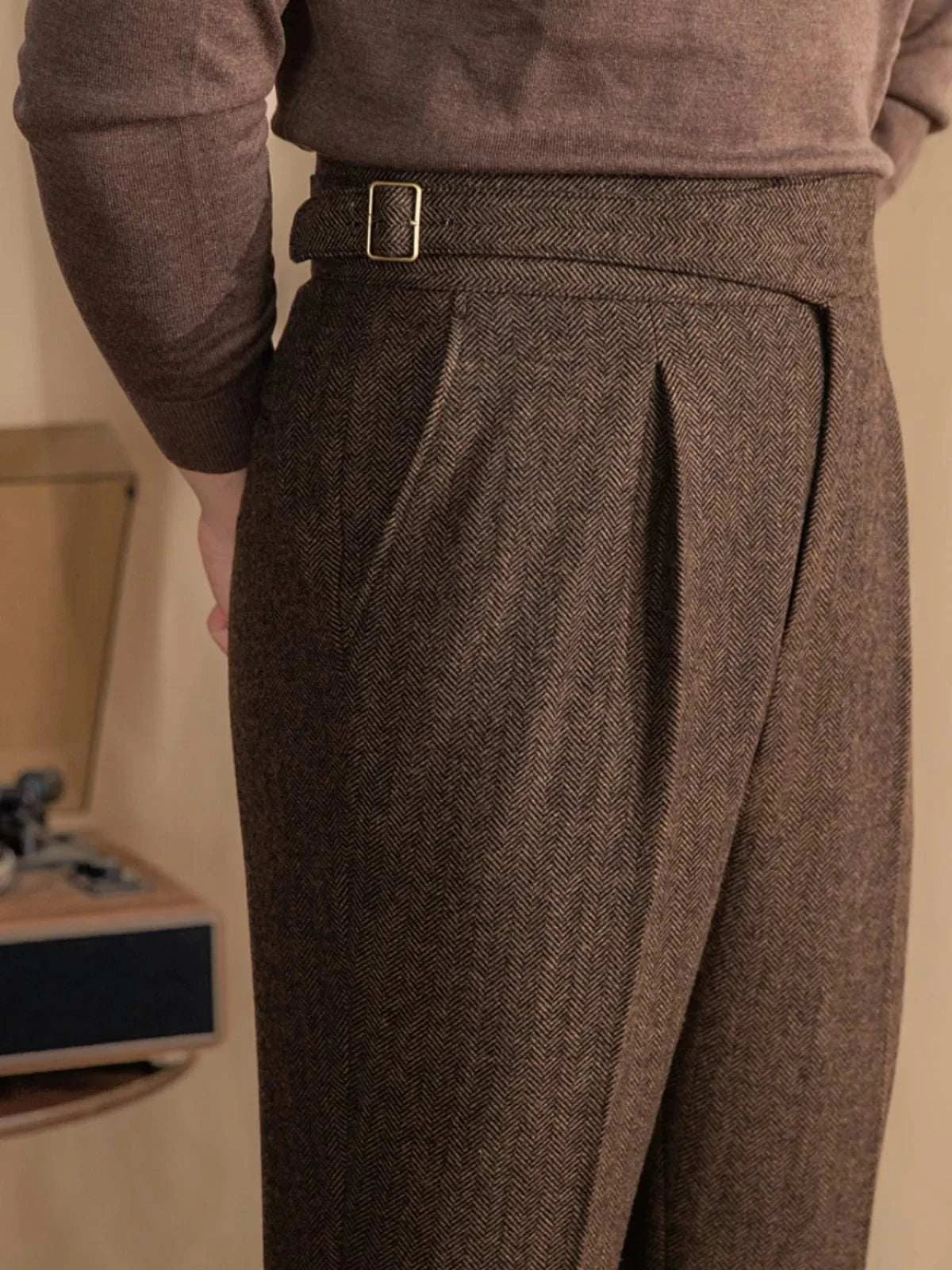 Antonios vintage wool herringbone pants in smart casual style, full-length.