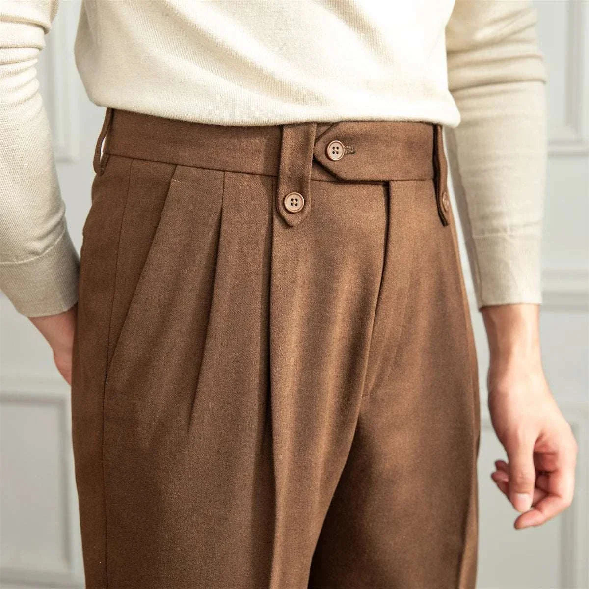 Straight high-waist casual trousers in solid brown for men, featuring a comfortable and elegant style.