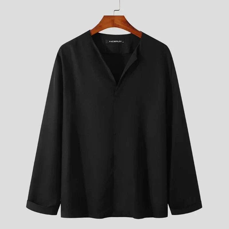 Antonios thin long-sleeve shirt in lightweight black fabric, casual elegant style.