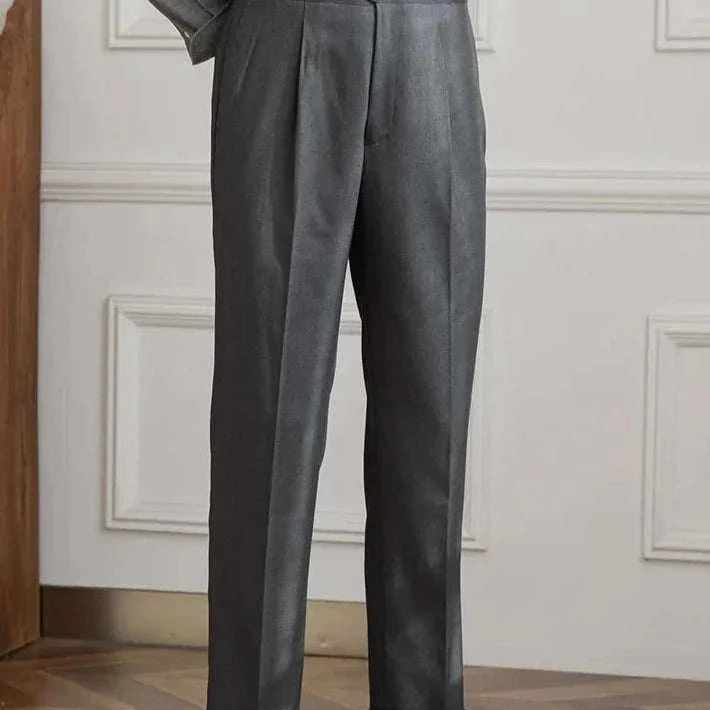 Autumn Italian high-waist trousers for men in solid color, versatile and comfortable.
