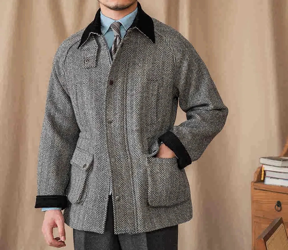 Wool heavy vintage coat for men, stylish and warm winter wear.