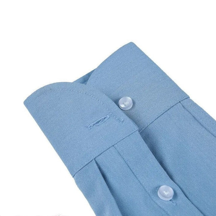 ITALIAN slim-fit shirt with classic collar, solid color.