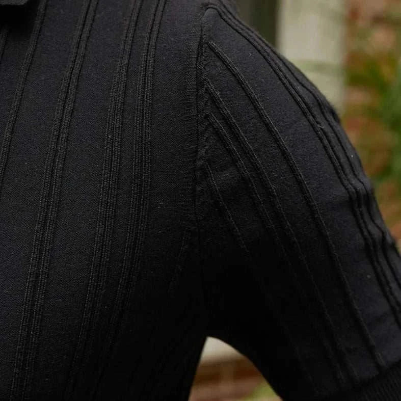 Black solid spring zipper t-shirt for men, casual and elegant style suitable for spring and summer.