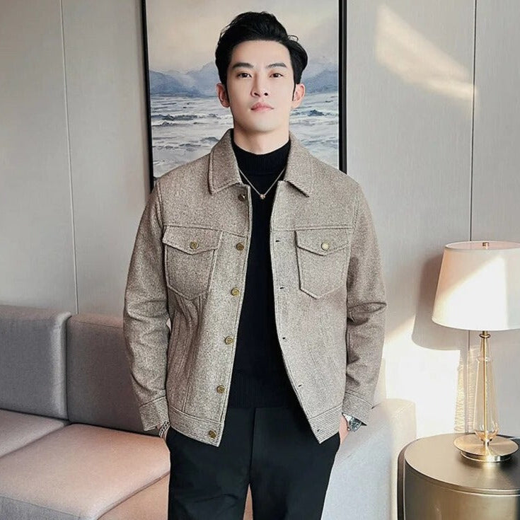 WINT casual jacket for men, beige color, solid pattern, suitable for all seasons.