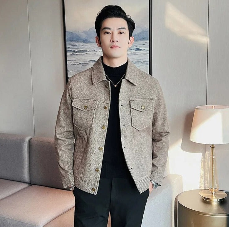 WINT casual jacket for men, beige color, solid pattern, suitable for all seasons.