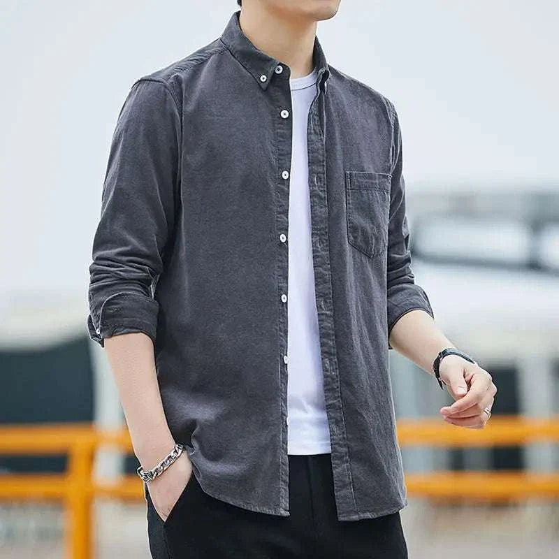 Men's summer loose style long-sleeve cotton shirt, casual and elegant.