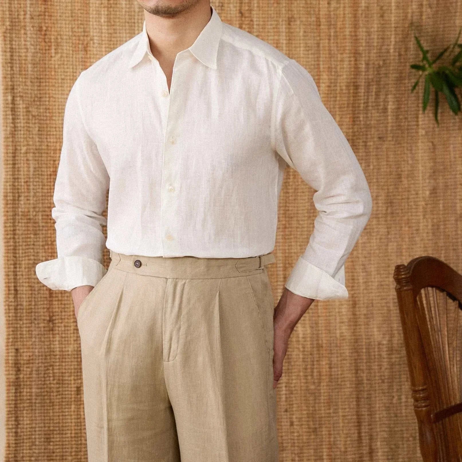 Men's relaxed fit long sleeve shirt in linen, casual and elegant style.