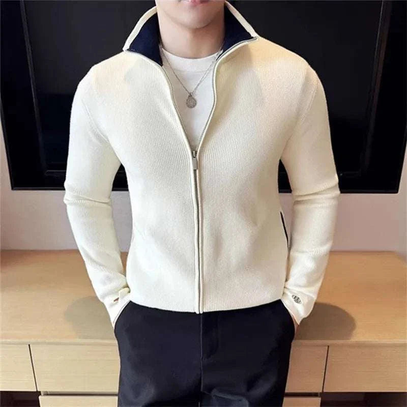 Cold season knit zipper sweater, made of cozy polyester for autumn and winter, featuring a stylish design for men.