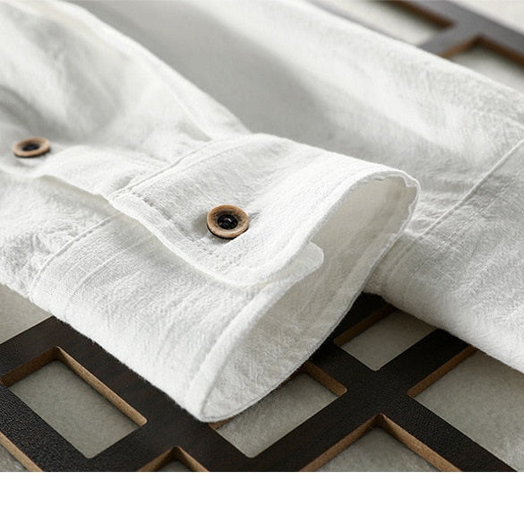 Maurice Solid Shirt sleeve detail showing cotton-linen fabric and button.