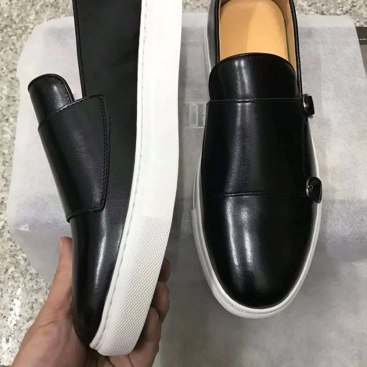 LUXELY lazy loafers in black with white sole, stylish men's shoes with cushioned insole and breathable design.