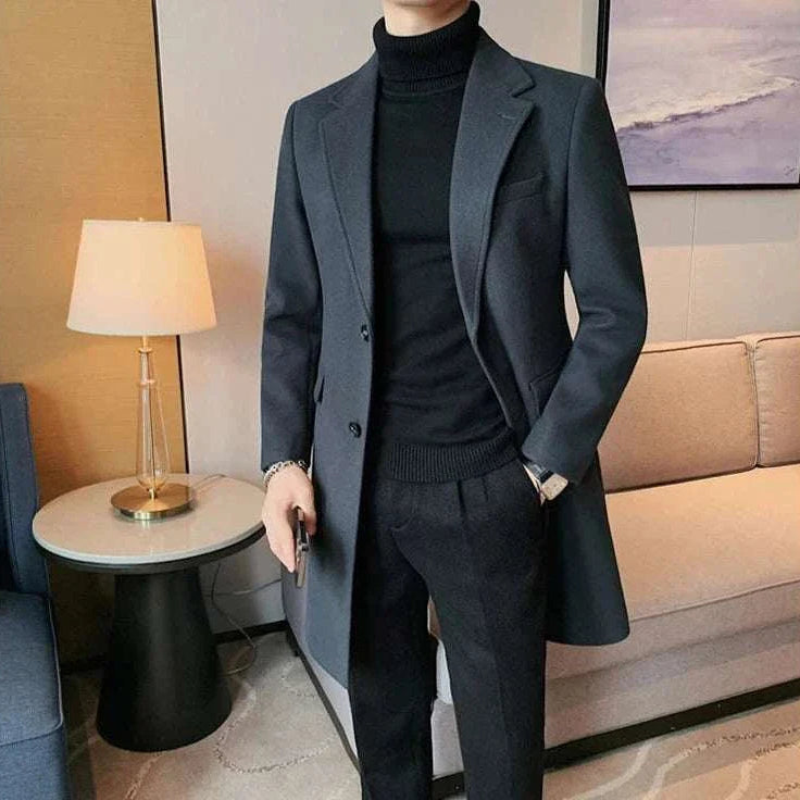 Elegant slim fit suit coat for men, perfect for autumn and winter.