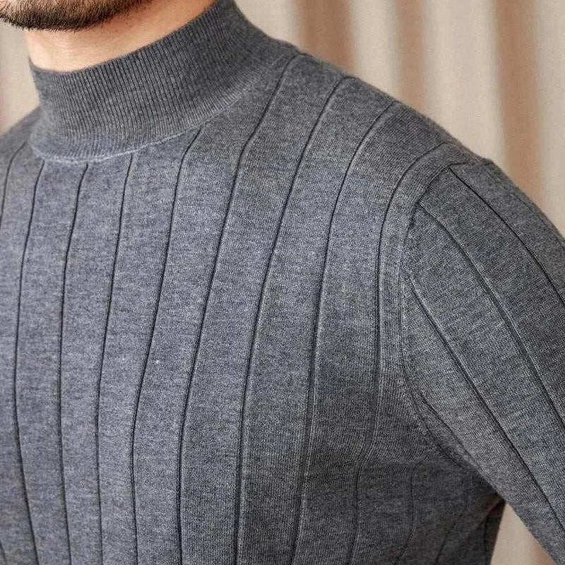 Autumn turtleneck premium sweater in gray ribbed pattern.