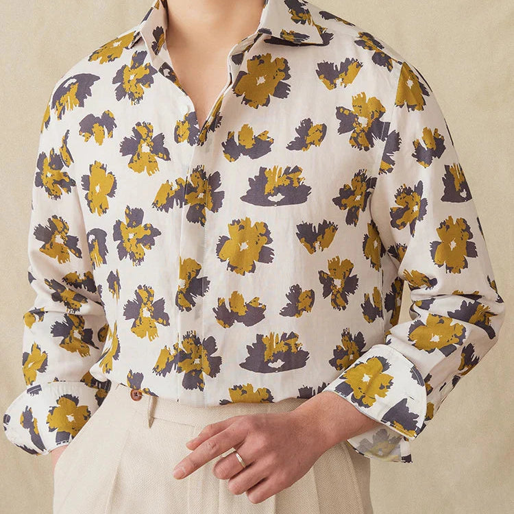 Linen beach printed long-sleeve shirt with floral design, stylish and breathable.