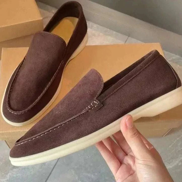 Suede elegant loafers crafted from soft sheep leather.