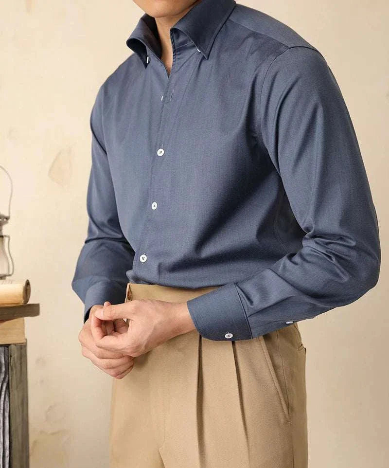 Antonios washed tuxedo shirt for stylish office wear in polyester blend, perfect fit.