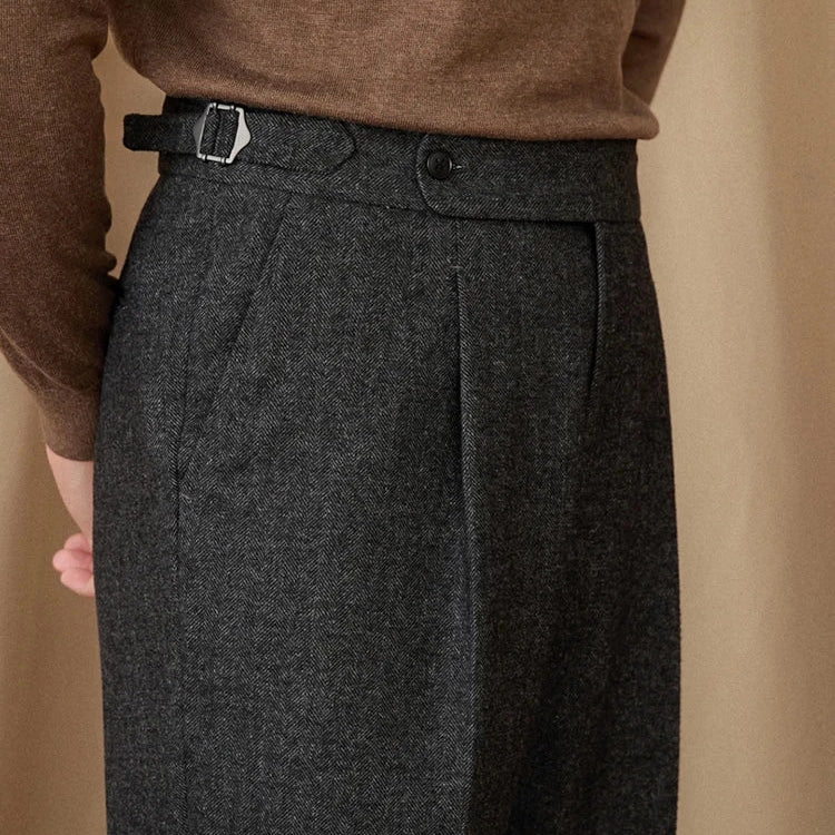 Wool winter Italian trousers with an elegant belt detail.