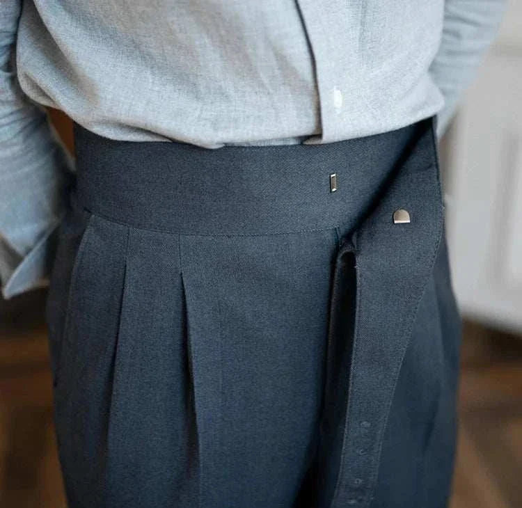 Parisian waist straight trousers in solid polyester fabric, stylish and comfortable fit.