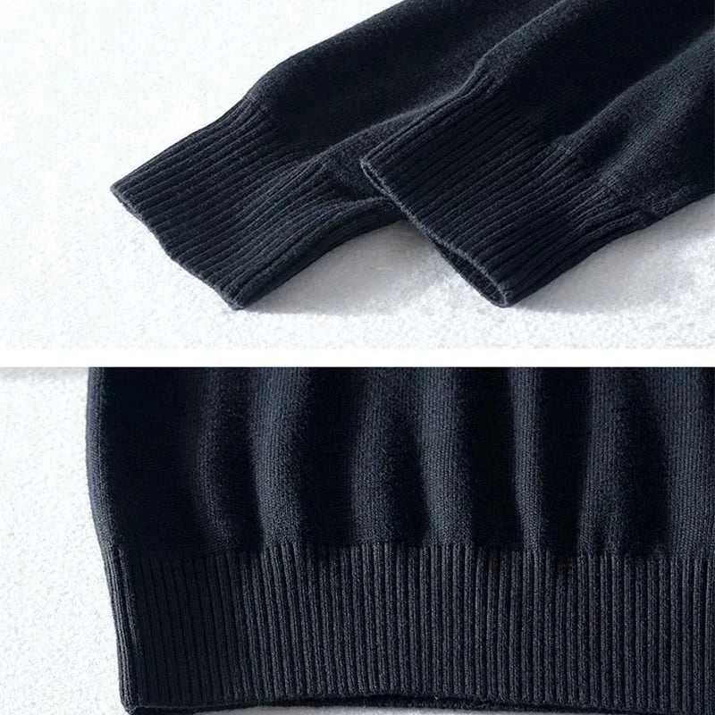 Cold season casual cardigan with ribbed cuffs and hem detail.