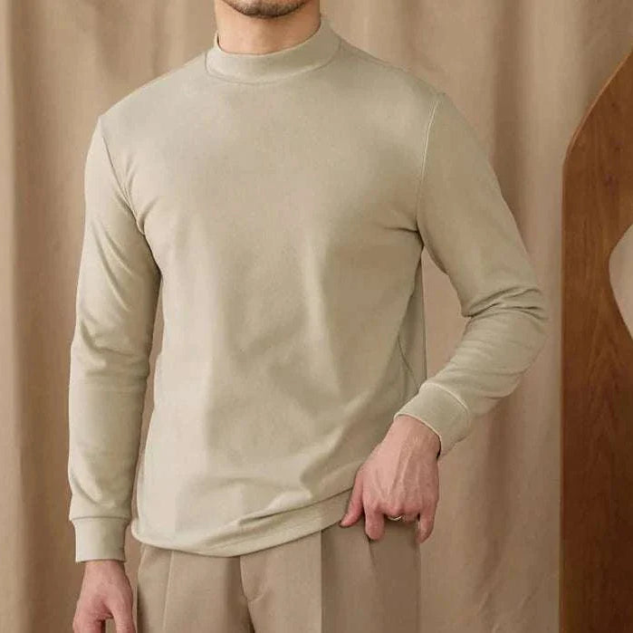 Soft half turtleneck sweater for men, made of 100% polyester.