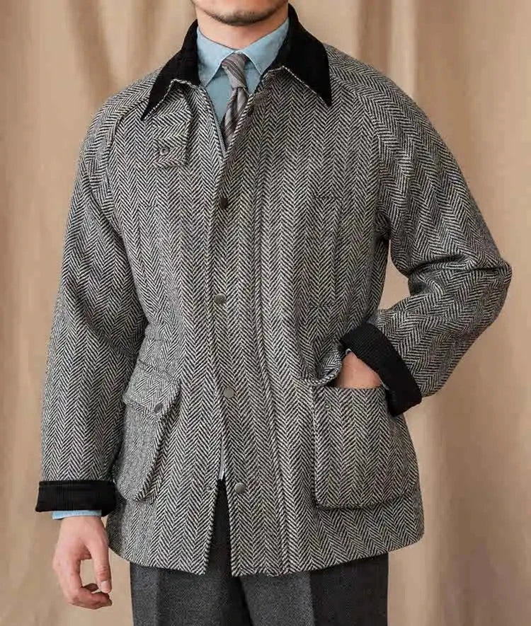 Wool heavy vintage coat for men in herringbone pattern.