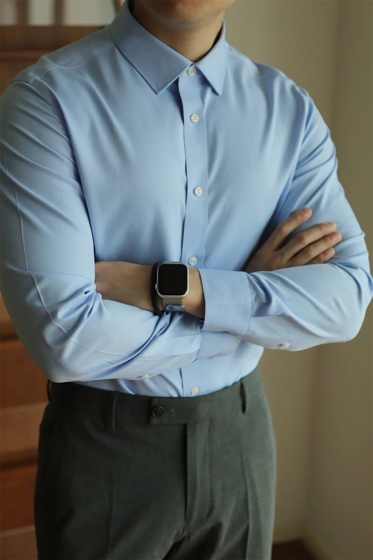 Men's casual office Italian shirt in blue cotton, perfect for an elegant and comfortable fit.