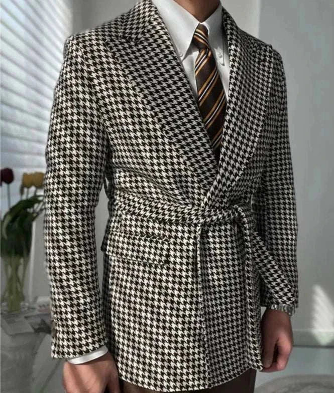 Houndstooth woolen retro suit blazer for men, casual and elegant office style.