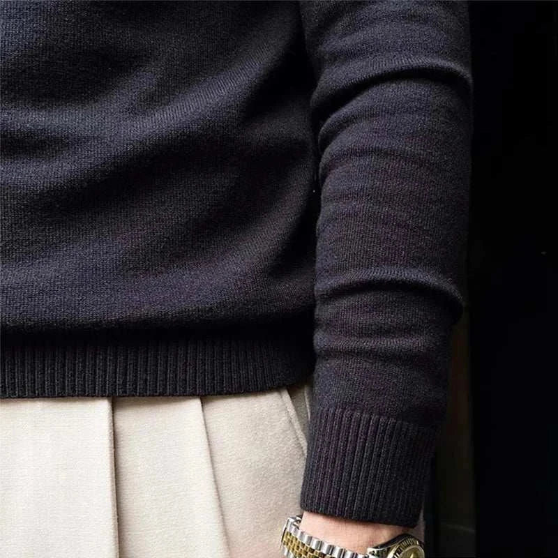 Knitted jumper fall sweater with comfortable fit for men.