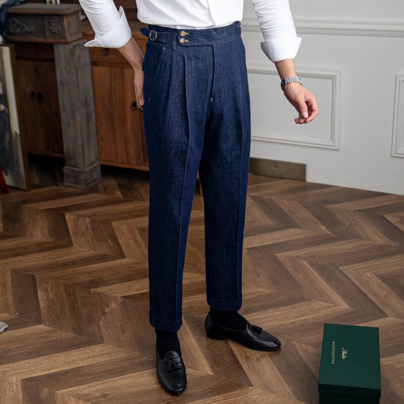 Italian Blue Trousers made of high-quality cotton for elegant outfits.