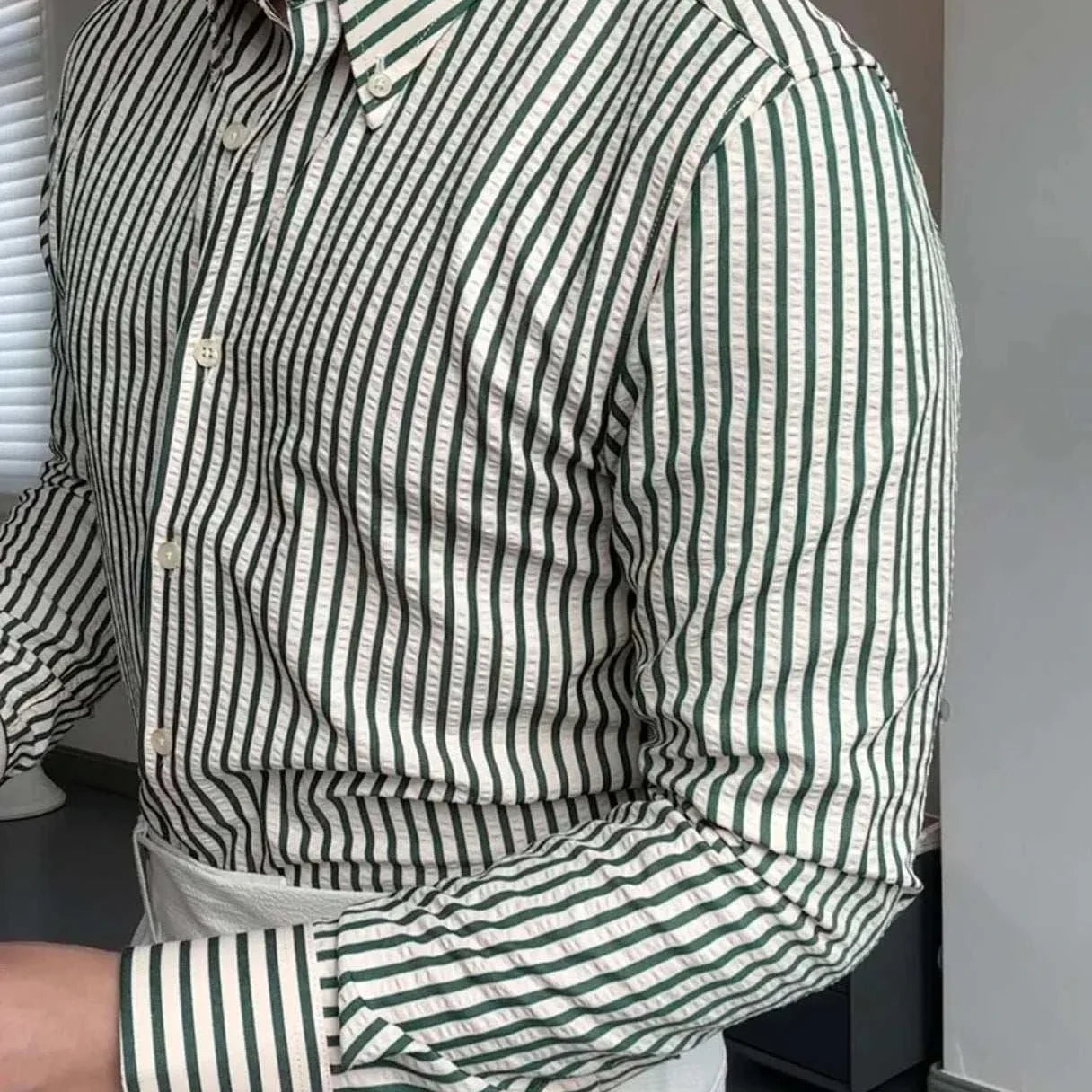 Antonios formal striped long sleeve shirt for men made of cotton and polyester.