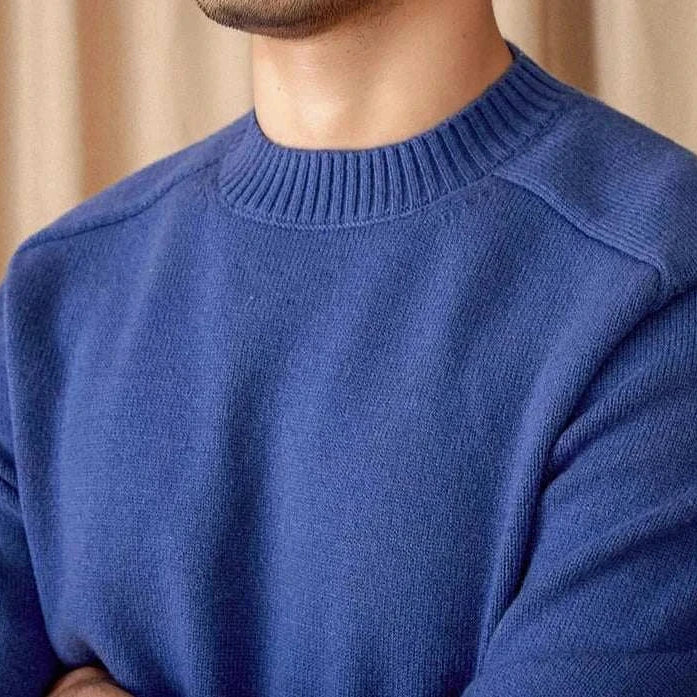 Men's blue Japanese casual winter sweater made of cotton and wool.