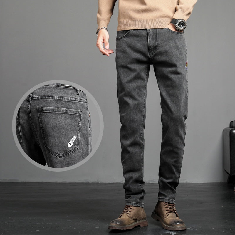 Vinny Vintage Jeans for men in casual style, comfortable cotton material, suitable for spring and autumn.