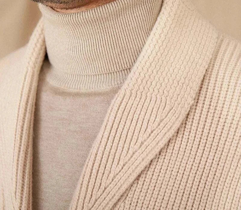 Men's beige Autumn old money cardigan in luxurious wool.