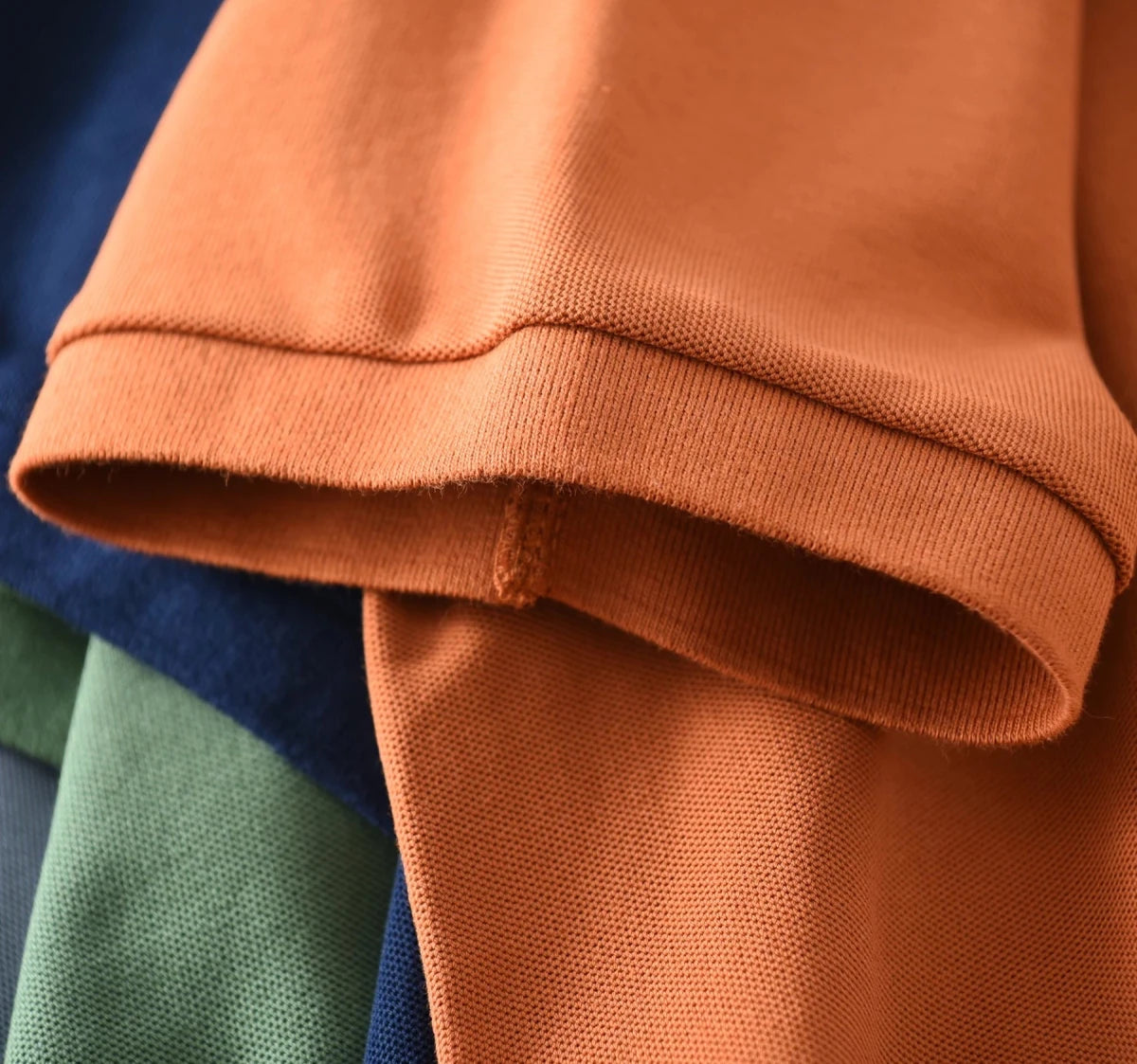 American retro short - sleeved business t-shirt - Antonios