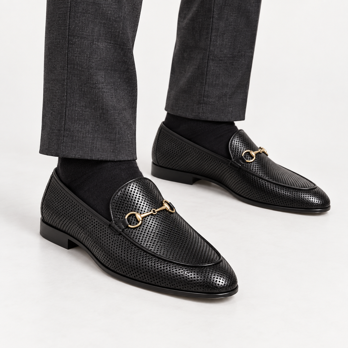 Leonardo summer leather loafers in black, side worn view