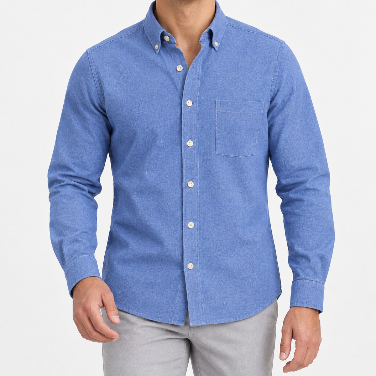 Pure cotton oxford shirt with a chest pocket in blue on a male model front view
