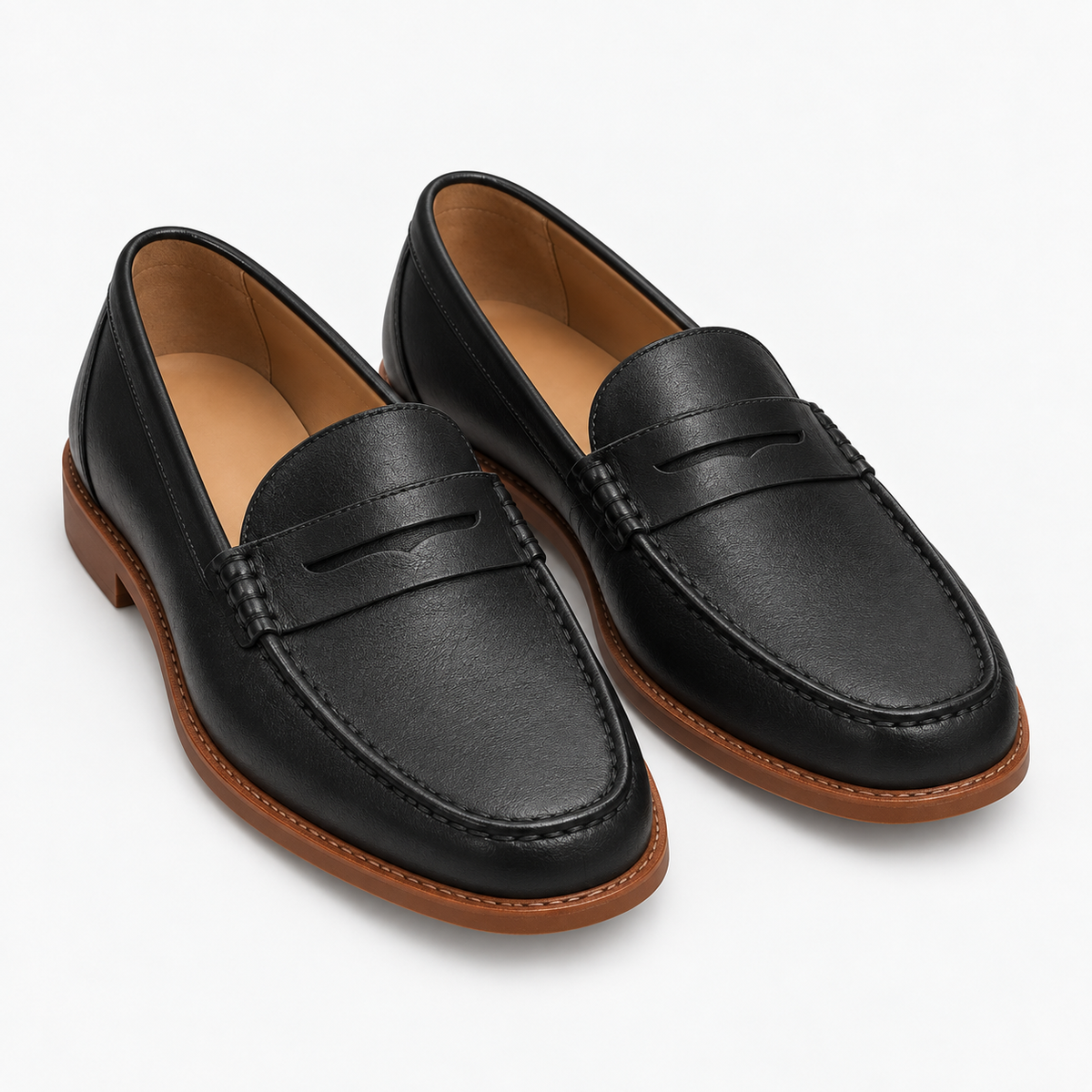Leather penny loafers with contrast soles in black leather, product cover