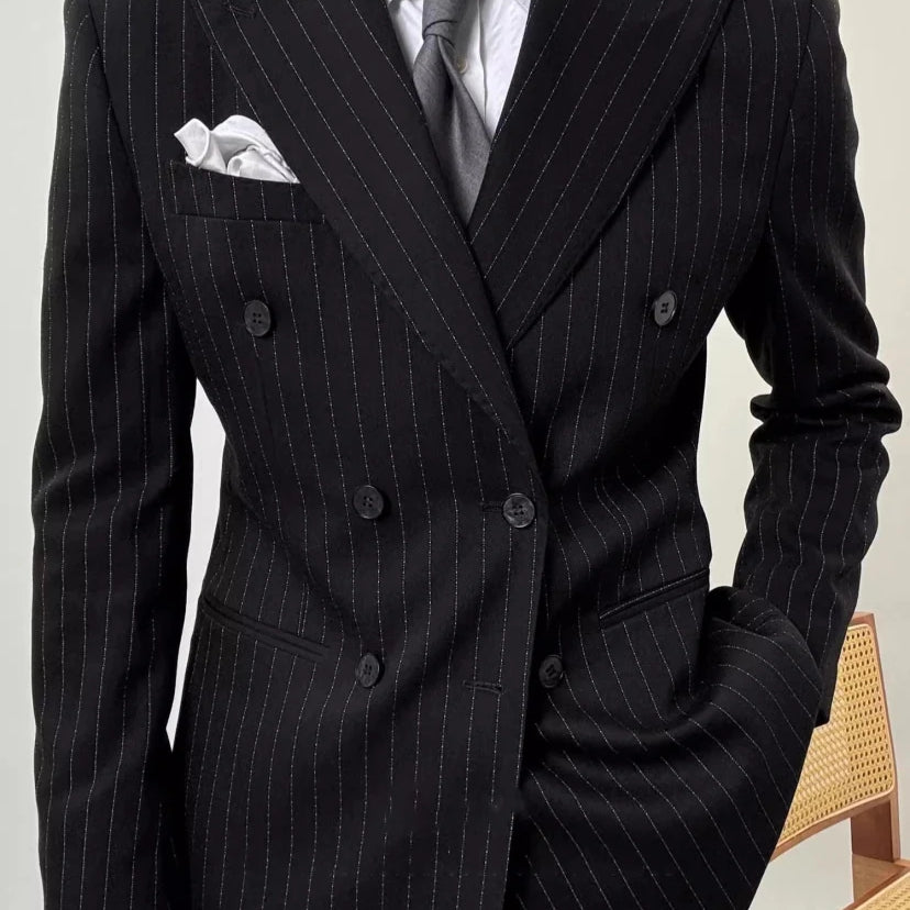 Leo grooms elegant suit - Antonios