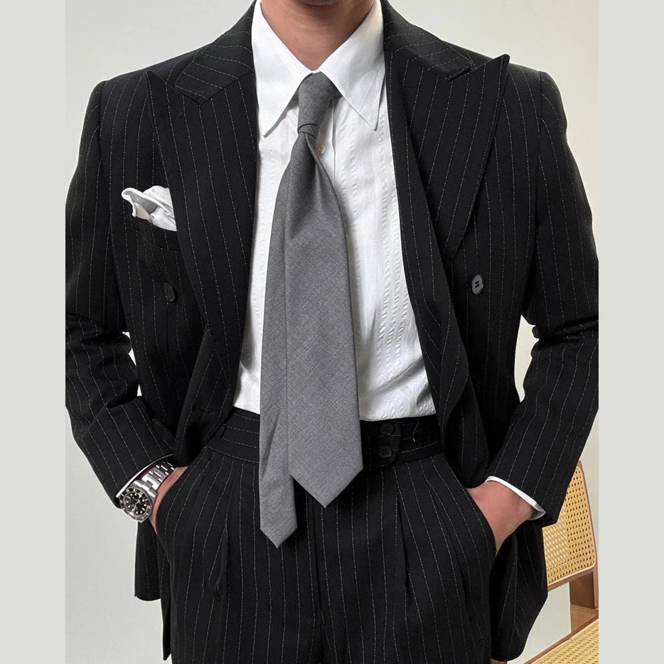 Leo grooms elegant suit - Antonios