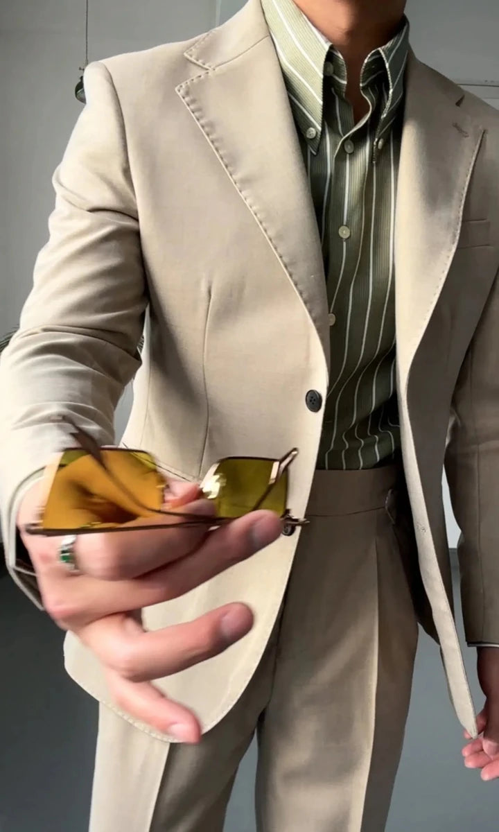 Non iron striped shirt gentleman’s trendy choice - Antonios