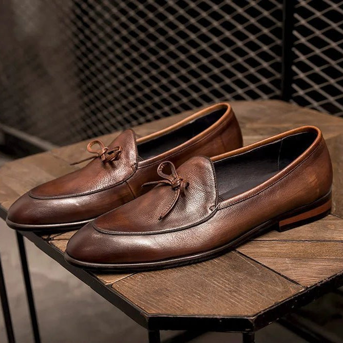 Square - toe bow loafer - Antonios