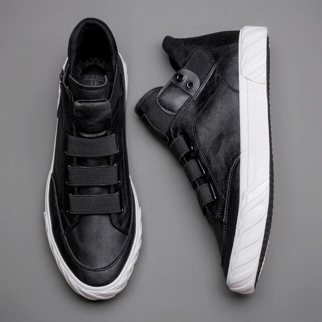 Antonios Loafy Sneakers in black with white soles, offering style and comfort for casual occasions.