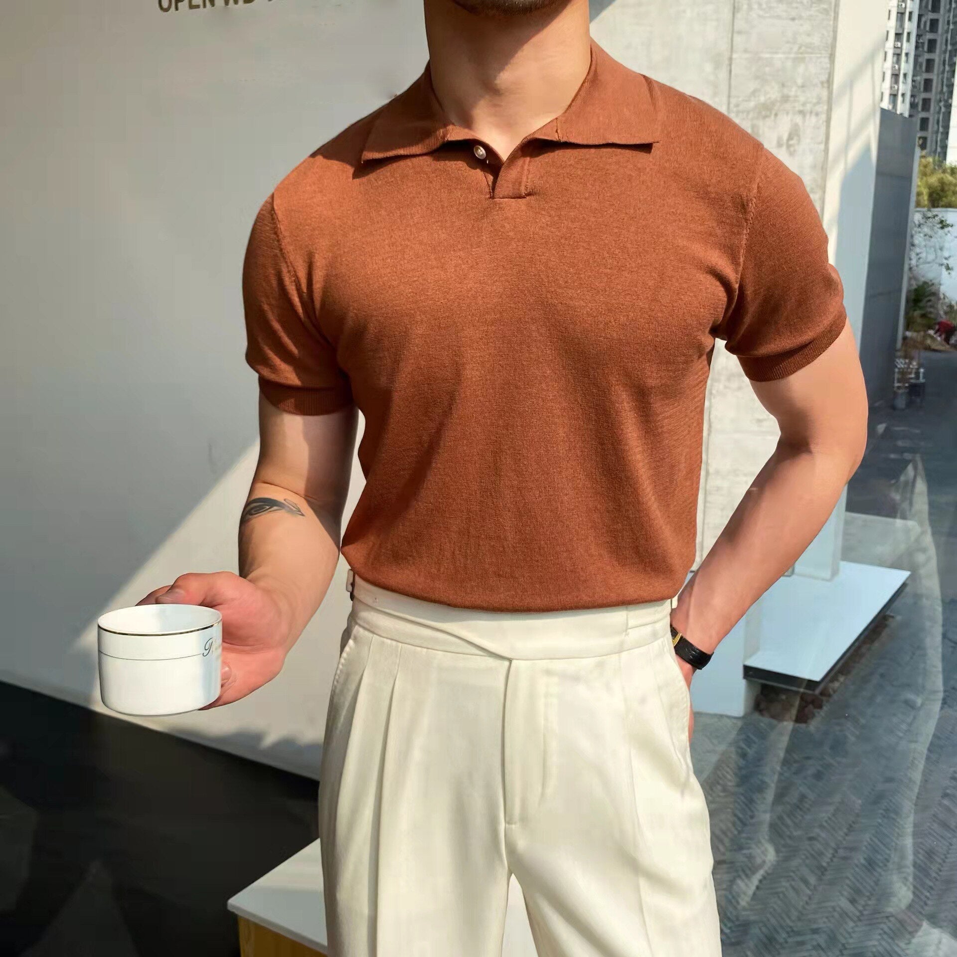 AntoniosClothing England men's brown t-shirt, smart casual style, made from breathable acrylic fabric.