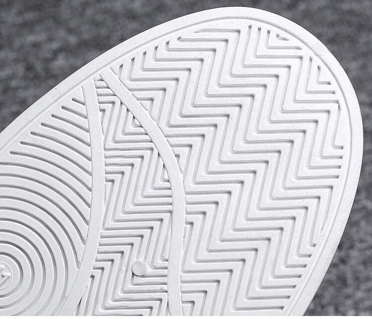 Sole pattern of Antonios Casual Leather Shoes providing grip and comfort.