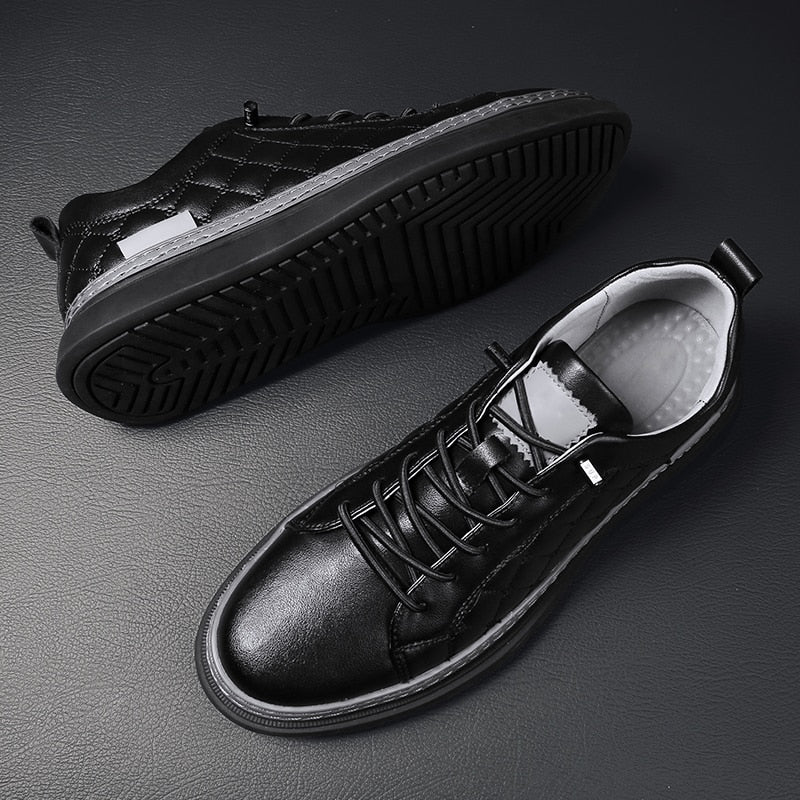 Antonios Design Genuine Leather Black Sneakers for men, featuring breathable cowhide leather.