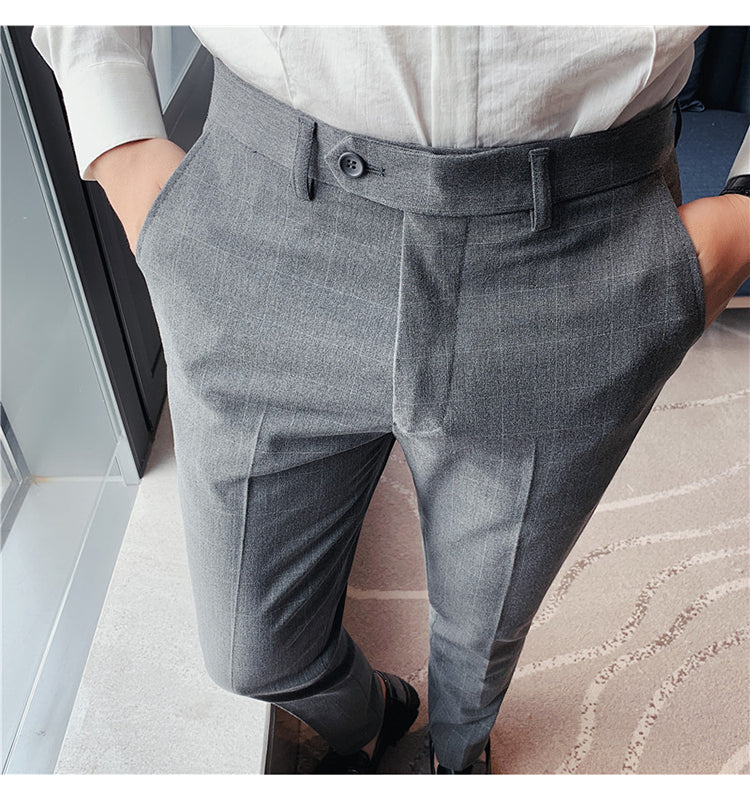 Antonio Gray Casual Trousers in elegant solid pattern.