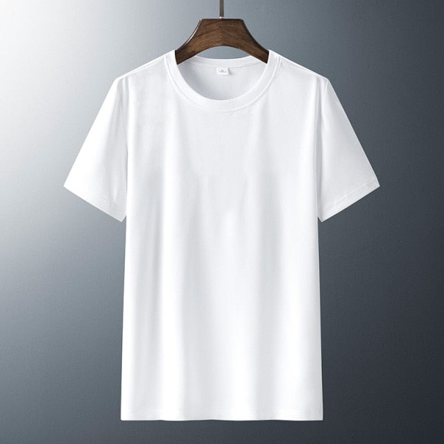 Minimalist T-Shirt in white, 100% organic cotton, solid design, men's summer collection.