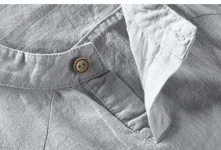 Gray London T-Shirt, close-up of button detail, organic cotton, summer collection.